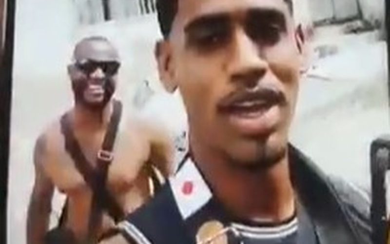 Polícia prende traficante acusado de controlar acesso em comunidade do RJ; vídeo mostra abordagem de fuzil a morador