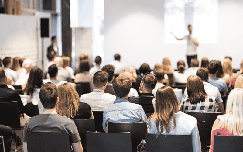 Workshop em Belo Horizonte aborda certificações verdes e construções sustentáveis com baixa emissão de carbono promovido pelo Crea-MG