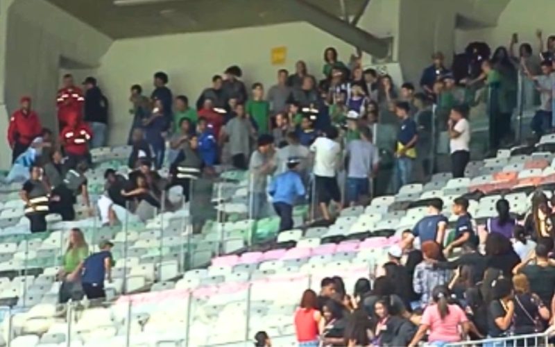 Caos no Mineirão: Aulão com 30 mil estudantes é interrompido por briga após referência a Cruzeiro e Atlético