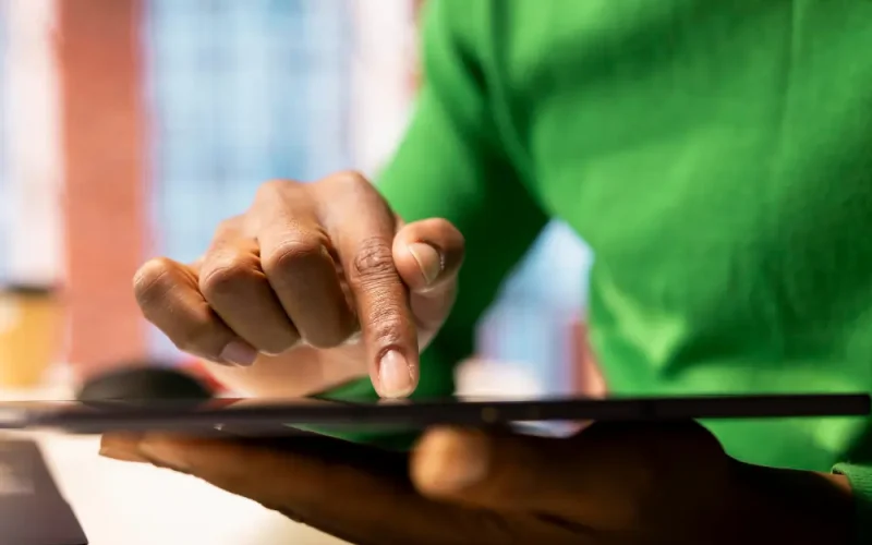 Proteção de marcas e direitos autorais no ambiente digital