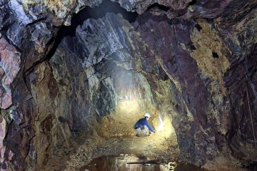 Serviço Geológico apresenta à AMIG Brasil mapas estratégicos de cidades mineradoras