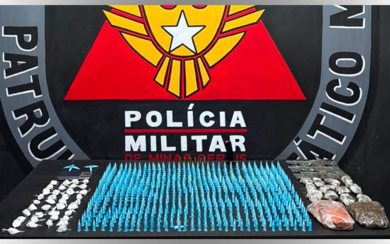 Operação da PM em Mariana resulta na apreensão de 741 pinos de cocaína, uma moto adulterada e munições; um detido.